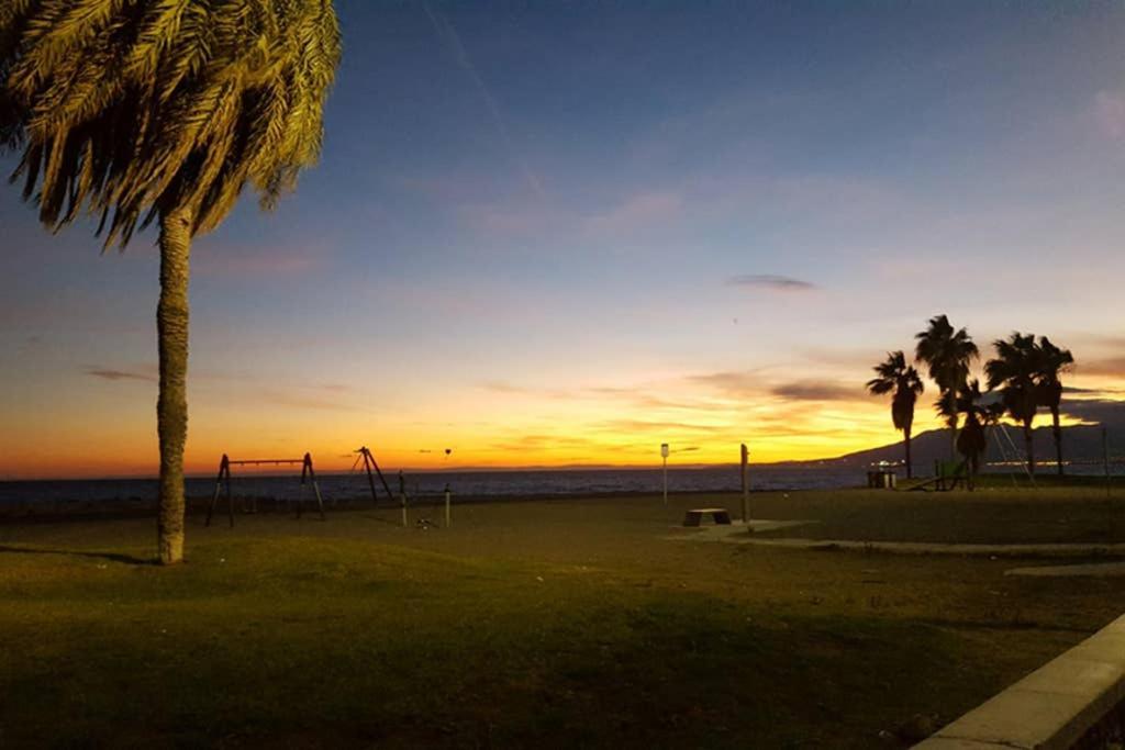Apartamento Completo, 2Min De La Playa Malaga Ngoại thất bức ảnh